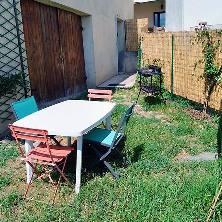 Maison 4 Pers Avec Jardin Au Pied Des Montagnes Ria Exteriér fotografie