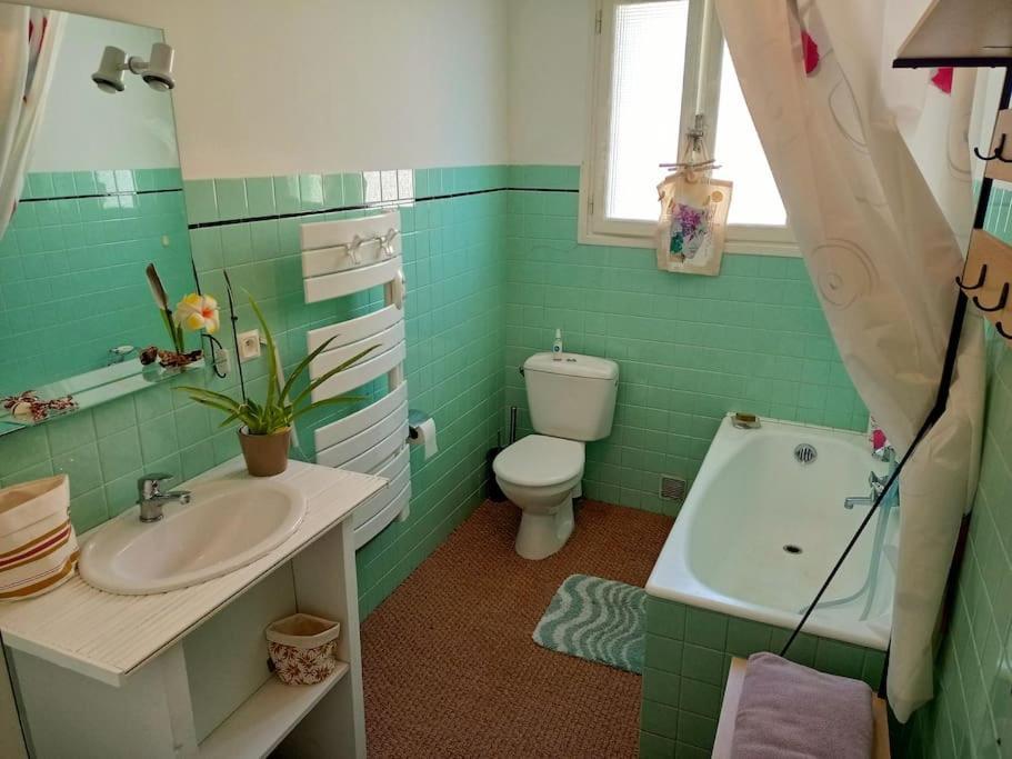 Maison 4 Pers Avec Jardin Au Pied Des Montagnes Ria Exteriér fotografie